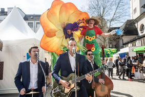 Fru__hlingsmarkt__Jenal_